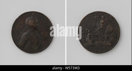 Sieg von Friedrich II. von Preußen über die Österreicher in der Nähe von Prag, Bronzemedaille mit Loch. Vorderseite: des Menschen Bruststück mit Lorbeerkranz innerhalb einer Inschrift. Rückwärtsgang: Engel mit Lorbeerkranz auf dem Kopf stammt aus Wolken, in der linken Hand hält sie den Schild mit Inschrift, die mit Lightning wirft sie die Krone vom Kopf der knienden böhmische Jungfrau, auf dem Boden zwei wasserkrüge und Waffen innerhalb einer Abdeckung, abgeschnitten: Inschrift., Prag, Friedrich II (König von Preußen), Johan George Holtzhey, Amsterdam, 1757, bronze (Metall), markanten (Metallverarbeitung), d 4,8 cm × w 32.87 Stockfoto