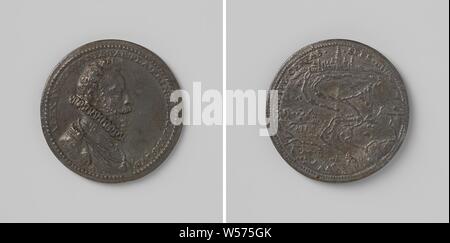 Belagerung und Eroberung von Antwerpen durch den Herzog von Parma, Zinn Medaille. Front: Die man-Büste im Inneren. Rückwärtsgang: Blick auf die Stadt Antwerpen, Belagerungstürme, den überfluteten Land und die Brücke in einem Kreis, Antwerpen, Alessandro Farnese (Gouverneur der Niederlande und Herzog von Parma und Piacenza), Gouverneur der südlichen Niederlande Albert Kasimir, Jacques Jonghelinck, 21-Sep-1586, Zinn (Metall), markanten (Metallverarbeitung), d 4,7 cm × w 37,57 Stockfoto