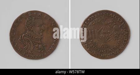 Einweihung des Francois-Hercule, Herzog von Anjou, Graf von Flandern in Gent, Berechnung Token der neu gegründeten Rechnungshof in Gent, Kupfer-Medaille. Front: Die man-Büste im Inneren. Invers: die Hand von Cloud hält eine Bibel zusammen gebunden, mit Seil, Pfeil, bundle, Teekanne Tee und Fass mit Geld über Wimpel mit Beschriftung im Inneren, Gent, François-Hercule de Valois (Herzog von Anjou), Staatliche gesinnten Rechnungshof in Gent, anonym, Belgien, 1582, kupfer (Metall), markanten (Metallverarbeitung), d 2,9 cm × w 5.64 Stockfoto