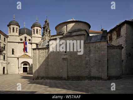 Quadrat der st. Luke (Luka) in Kotor. Montenegro Stockfoto