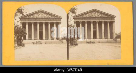 Blick auf La Madeleine in Paris, Teile der Kirche außen und Anhänge: Fassade, Madeleine, anonyme, Paris, C. 1850 - C. 1880, Fotopapier, Karton, Eiklar drucken, H 85 mm x B 173 mm Stockfoto