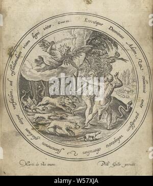 Vertreibung aus dem Paradies, Der Engel Antriebe Adam und Eva aus dem Paradies mit seinem Schwert. Gott übergab Adam und Eva Kleidung von Tierhäuten ihre Blöße zu bedecken. Am Rande der Frame eine Bibel Zitat von Gen. in Lateinamerika. Der Druck ist Teil eines Albums, ein Engel Verfolgungsjagden, Adam und Eva aus dem Paradies mit einem (Flaming) Schwert, Crispijn van de Passe (I), Antwerpen, 1580-1588, Papier, Gravur, H 120 mm x B 94 mm Stockfoto