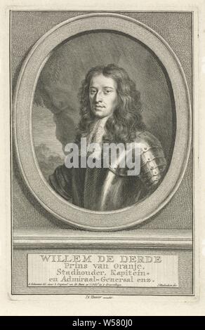 Porträt von William III, Prinz von Oranien Wilhelm der Dritte (Titel auf Objekt), Büste nach links von William III., Fürst von Oranien-nassau, König von England, in einem Oval. Das Porträt ruht auf einem Sockel, auf dem sein Name und Details in vier Zeilen in Holländisch geschrieben sind., William III (Prinz von Oranien, König von England, Schottland und Irland), Jacob Houbraken (auf Objekt erwähnt), Amsterdam, 1749 - 1759, Papier, Gravur, H 174 mm x B 114 mm Stockfoto