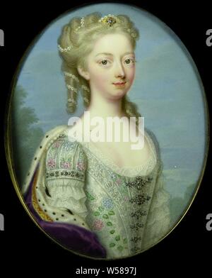 Anna, Prinzessin von Hannover (1709-59), der Gattin von Wilhelm IV., Fürst von Oranien-nassau, Portrait von Anna, Prinz von Oranien- Nassau. Auf halbem Weg, nach Links, die sich auf den Betrachter. Die Bäume im Hintergrund. Ursprünglich auf einer Golden snuff Box, die Prinzessin Anna zu ihrem zukünftigen Ehemann im Jahre 1734, als er in der Badewanne für seine Gesundheit war gab montiert. Teil der Sammlung von Porträtminiaturen, Anna van Hannover, Christian Friedrich Zincke, 1730-1734, kupfer (Metall), h 7,6 cm × w 6 cm h 8,1 cm x B 6,1 cm x T 0,6 cm Stockfoto