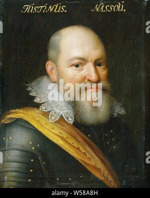 Portrait von Justinus van Nassau, unehelicher Sohn von Prinz William I und Eva Elinx, Portrait von Justinus van Nassau (1559-1631), Sohn von Prinz Willem I und Eva Elinx. Büste nach rechts, in der Rüstung. Teil der Serie von Porträts aus dem Stadhouderlijk Hof in Leeuwarden, Justinus Graf von Nassau, Jan van Ravesteyn Antonisz (Werkstatt), C. 1609 - C. 1633, Panel, Ölfarbe (Lack), Support: h 29,4 cm x W 24,1 cm t 1 cm Stockfoto