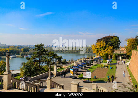 Belgrad/Serbien - 15. Oktober 2013: Donau und Sava Blick von Burg Kalemegdan. Belgrad Stockfoto