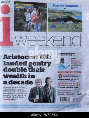 Ich Zeitung Schlagzeile auf der ersten Seite "Aristocrat UK: landadels verdoppeln ihren Reichtum in einem Jahrzehnt", da finanzielle Absturz London England 2008 UK Stockfoto