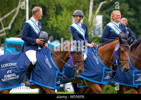 Hickstead, Vereinigtes Königreich. 26. Juli, 2019. Preisgekrönte schwedische Team Mitglieder an der Longines FEI Jumping Nations Cup von Großbritannien. Kredit Elli Birke/SIP-Foto Agentur/Alamy leben Nachrichten. Stockfoto