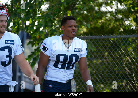 Foxborough, Massachusetts, USA. 26. Juli, 2019. New England Patriots festes Ende Stephen Anderson (80) an der New England Patriots Trainingslager statt auf der Praxis Felder am Gillette Stadium, in Foxborough, Massachusetts. Eric Canha/CSM/Alamy leben Nachrichten Stockfoto