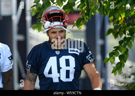 Foxborough, Massachusetts, USA. 26. Juli, 2019. New England Patriots linebacker Calvin Munson (48) an der New England Patriots Trainingslager statt auf der Praxis Felder am Gillette Stadium, in Foxborough, Massachusetts. Eric Canha/CSM/Alamy leben Nachrichten Stockfoto