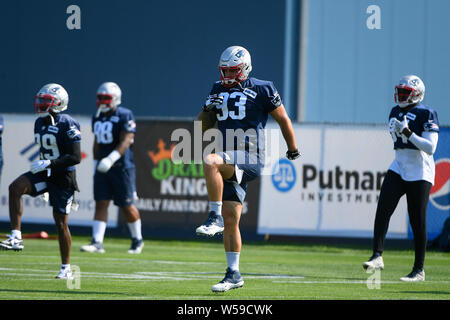 Foxborough, Massachusetts, USA. 26. Juli, 2019. New England Patriots defensive lineman Lawrence Kerl (93) an der New England Patriots Trainingslager statt auf der Praxis Felder am Gillette Stadium, in Foxborough, Massachusetts. Eric Canha/CSM/Alamy leben Nachrichten Stockfoto