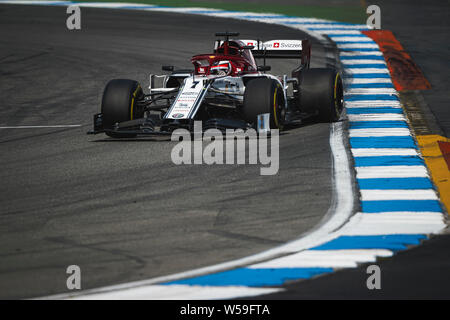 Hockenheim, Deutschland. 26. Juli, 2019. Alfa Romeo Racing der Finne Kimi Räikkönen konkurriert im zweiten Training der Deutschen F1 Grand Prix. Credit: SOPA Images Limited/Alamy leben Nachrichten Stockfoto