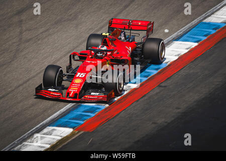 Hockenheim, Deutschland. 26. Juli, 2019. Die Scuderia Ferrari die monegassischen Treiber Charles Leclerc konkurriert im zweiten Training der Deutschen F1 Grand Prix. Credit: SOPA Images Limited/Alamy leben Nachrichten Stockfoto