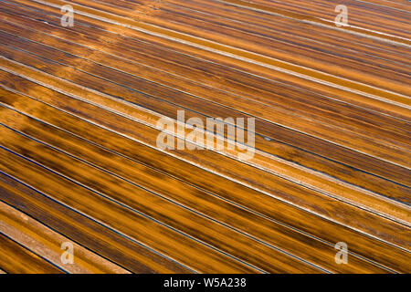 Luftbild von Bord Na Mona Rasen und Torfmoore in der irischen Landschaft, County Kildare, Irland Stockfoto