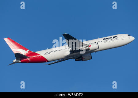 Qantas Boeing 767 Airliner vom Flughafen Sydney. Stockfoto
