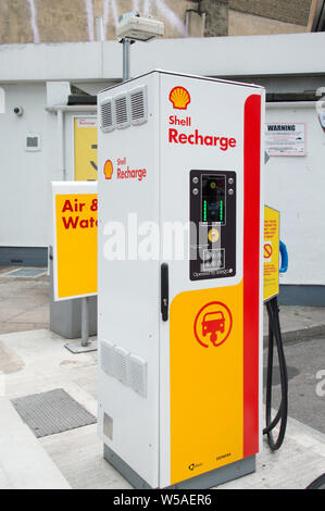 Shell tanken für EV/Elektroauto an der alten Straße in London Stockfoto