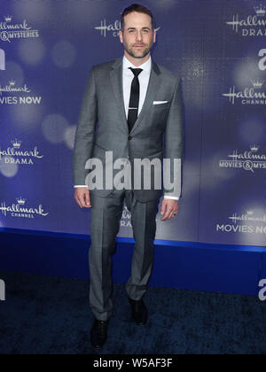 BEVERLY HILLS, LOS ANGELES, Kalifornien, USA - 26. Juli: Niall Angelegenheit kommt an der Hallmark Channel und Markenzeichen Filme und Geheimnisse Sommer 2019 TCA Presse Tour Veranstaltung in einem Privathaus am 26 Juli, 2019 in Beverly Hills, Los Angeles, Kalifornien, Vereinigte Staaten. (Foto von Xavier Collin/Image Press Agency) Stockfoto