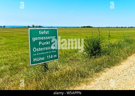 Niedrigsten gemessenen Punkt in Österreich, Apetlon, Seewinkel, Burgenland, Österreich Stockfoto