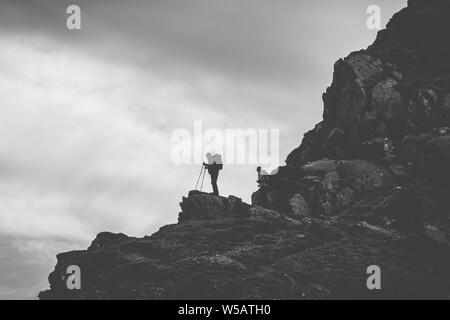 Blick auf und um Cadair Idris, Cader Idris oder Penygader Berg in Gwynedd, Wales, der am südlichen Ende des Snowdonia National Park liegt Stockfoto