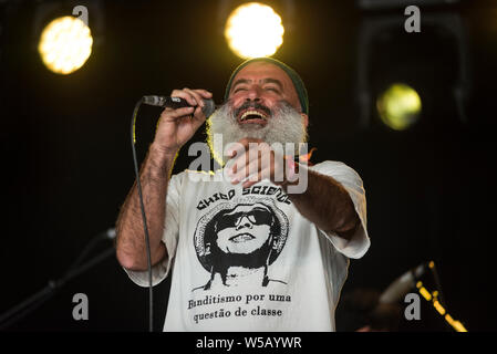 WOMAD-Festival, Charlton Park, Wiltshire, UK. 27. Juli 2019. Macha Y El Bloque Depresivo Leben führen bei WOMAD. Stockfoto