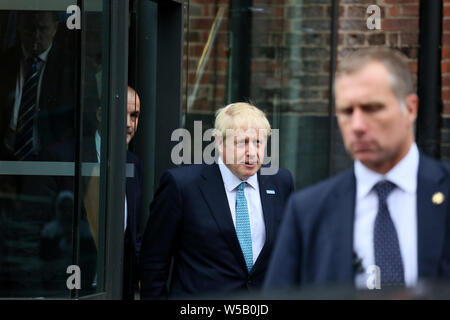 Manchester, UK, 27. Juli 2019. Premierminister Boris Johnson aus der Wissenschaft und Industrie Museum, Manchester, UK. Quelle: Barbara Koch/Alamy leben Nachrichten Stockfoto