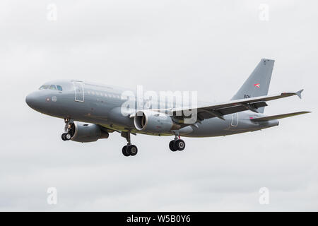 Ungarische Luftwaffe Airbus A 319-112 Am2019 Royal International Air Tattoo gesehen an RAF Fairford. Stockfoto