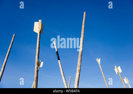 LAUSANNE, Schweiz - 24 SEPTEMBER 2018: Detail der Champ-de-Bataille im Parc de Mon-Repos in Lausanne, Schweiz. Die Installation wurde vom Künstler gemacht Stockfoto