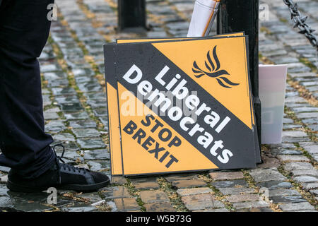 Die liberalen Demokraten stoppen brexit werbend in Liverpool, Merseyside, UK Stockfoto
