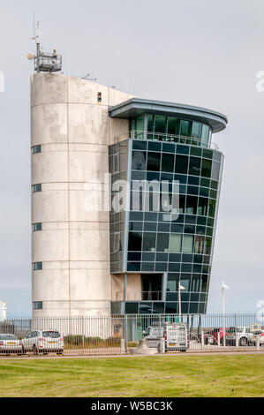 Hafen Aberdeen control tower an Pocra Kai wurde von SMC Parr Architekten und im Jahr 2006 abgeschlossen. Stockfoto