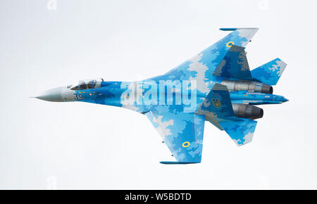 Ukrainische Suchoi Su-27 an der 2019 RIAT Fairford Air Show, Gloucestershire anzeigen Stockfoto