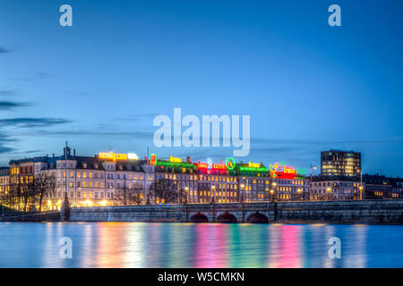 Abendlicher Blick über die Seen in Kopenhagen, Dänemark. Stockfoto