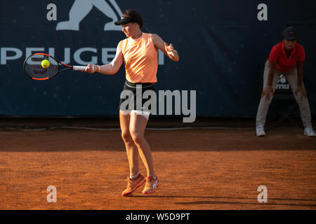 Ljudmila Samsonova während eines WTA im Halbfinale von 30 ...