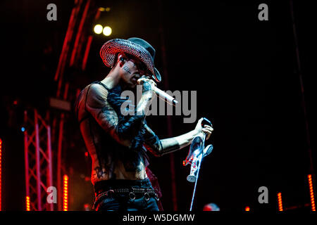 Grugliasco, Turin, Italien 27.Juli 2019 Achille Lauro live auf Gruvillage Festival 2019 © Roberto Finizio / alamy Stockfoto