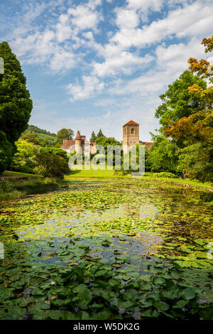 Aus dem 12. Jahrhundert wenig Malvern Priory und wenig Malvern, Worcestershire, England Stockfoto