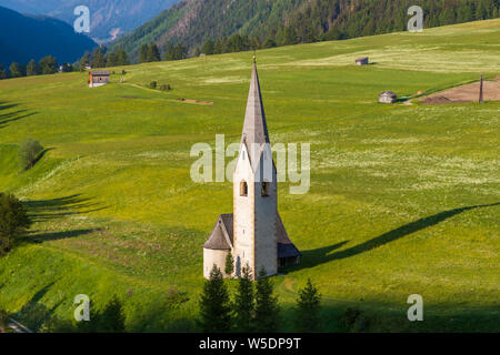 Alte Kirche in Kails bin Grosglockner Stockfoto