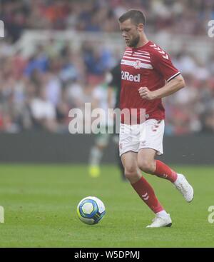 Middlesbrough, UK. 28. Juli 2019. Jonny Howson in Aktion für Middlesbrough während der Vorsaison Freundschaftsspiel zwischen Middlesbrough und als Saint-ƒtienne im Riverside Stadium, Middlesbrough am Sonntag, den 28. Juli 2019. (Bild: Tom Collins | MI Nachrichten) Credit: MI Nachrichten & Sport/Alamy leben Nachrichten Stockfoto