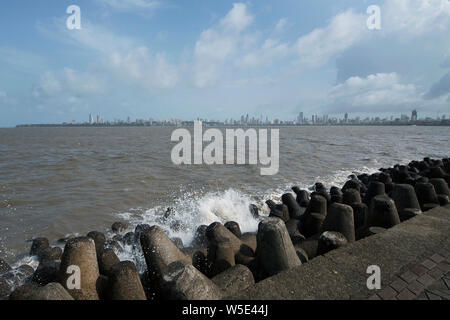 Das Bild der Skyline von Mumbai Marine Drive, Nariman Point, Mumbai, Indien Stockfoto