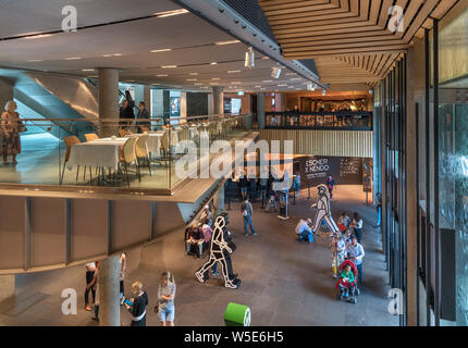 Eingangshalle des National Gallery von Victoria, Melbourne, Victoria, Australien Stockfoto