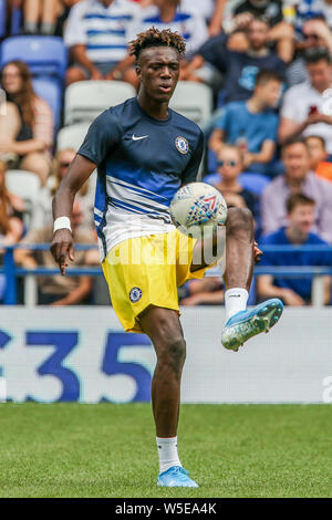 28. Juli 2019, Madejski Stadium, London, England; vor Saisonbeginn Freundlich, Lesen vs Chelsea; Tammy Abraham von Chelsea Credit: Matt O'Connor/News Bilder, Englische Fußball-Liga Bilder unterliegen DataCo Lizenz Stockfoto