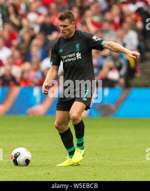 Edinburgh, Großbritannien. 28. Juli 2019. EDINBURGH, Schottland - Juli 28: Liverpool midfielder, James Milner, während der Vor Saisonbeginn Freundschaftsspiel zwischen dem FC Liverpool und SSC Napoli bei Murrayfield am 28. Juli 2019 in Edinburgh, Schottland. (Foto von Alamy/Ian Jacobs) Credit: Ian Jacobs/Alamy leben Nachrichten Stockfoto