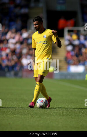 Reading, Großbritannien. 28. Juli 2019. Emerson Palmieri von Chelsea in Aktion während der Saison Fußball-Freundschaftsspiel, Lesen v Chelsea im Madejski Stadium in der Lesung am Sonntag, den 28. Juli 2019. Dieses Bild dürfen nur für redaktionelle Zwecke verwendet werden. Nur die redaktionelle Nutzung, eine Lizenz für die gewerbliche Nutzung erforderlich. Keine Verwendung in Wetten, Spiele oder einer einzelnen Verein/Liga/player Publikationen. pic von Tom Smeeth/Andrew Orchard sport Fotografie/Alamy Live news Credit: Andrew Orchard sport Fotografie/Alamy leben Nachrichten Stockfoto