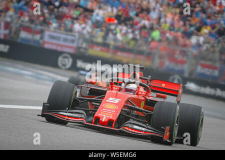 Hockenheim, Deutschland. 28. Juli 2019. Scuderia Ferrari der Deutschen Fahrer Sebastian Vettel konkurriert während der Deutschen F1 Grand Prix Rennen. Credit: SOPA Images Limited/Alamy leben Nachrichten Stockfoto