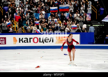 Russische Eiskunstläuferin Evgenia Medvedeva konkurriert in den Damen Kurzprogramm der ISU 2019 Welt Eiskunstlauf-WM in Saitama, Japan, 20. Stockfoto