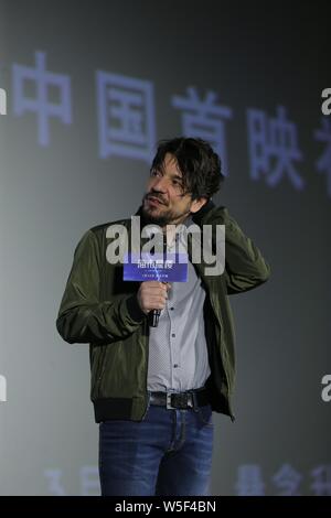 Spanische Drehbuchautor und Regisseur Oriol Paulo besucht die Premiere für neuen Film 'Mirage' in Peking, China, 24. März 2019. Stockfoto