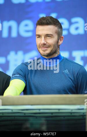 Englische Fußball-Star David Beckham besucht die Einführungsveranstaltung für neue Produkte von adidas Originals x David Beckham in der Stadt Guangzhou, Südchina Gua Stockfoto