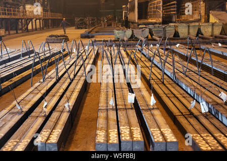 Lager Metall leer. Galvanik Anlage für das Metall. Stockfoto