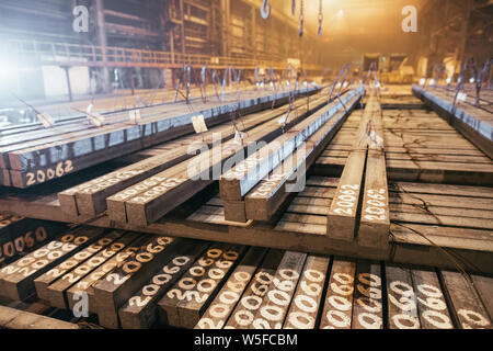 Lager Metall leer. Galvanik Anlage für das Metall. Stockfoto