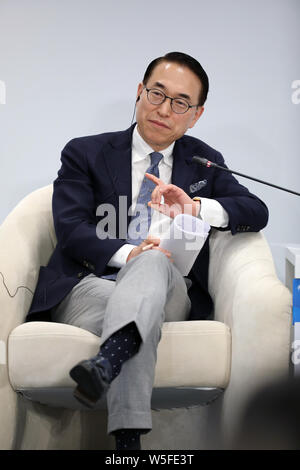 Won-Pyo Hong, Präsident und CEO von Samsung SDS, besucht die 'Data: Ein ungenutztes Bonanza' Session während des Boao Forum für Asien jährliche Konferenz 2019 Stockfoto