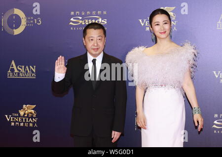 Chinesische Schauspielerin Zhao Tao, Ehefrau von Regisseur Jia Zhangke, kommt auf den roten Teppich für die 13 Asien Film Awards in Hongkong, China, 17. März 2019. Stockfoto