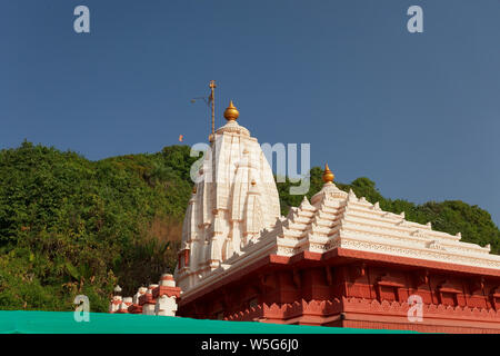 Ganesha Tempel in Ganapatipule Strand, Ratnagiri, Maharashtra, Indien. Stockfoto